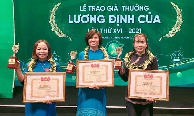 Chị Nguyễn Thị Mai vinh dự nhận Giải thưởng Lương Định Của