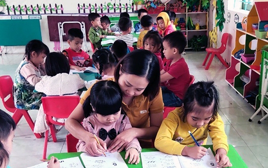 Cô giáo Ngọ Thị Hà - tấm gương “giỏi việc trường, đảm việc nhà”