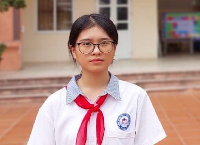 Trương Ngọc Mai- Nữ sinh xuất sắc thủ khoa trường huyện