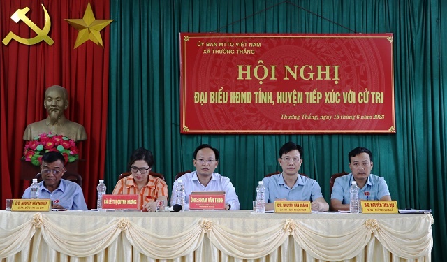 Đại biểu HĐND tỉnh, huyện tiếp xúc cử tri xã Thường Thắng