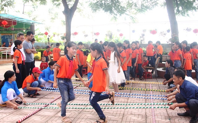 Hiệp Hòa: 5 trường học được tặng Cờ thi đua của UBND tỉnh
