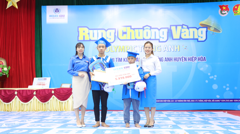 Chung kết Hội thi Rung chuông vàng Tìm kiếm tài năng Tiếng Anh