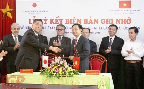 Lễ ký kết biên bản ghi nhớ về hợp tác đầu tư xây dựng cụm công nghiệp Việt Nam- Nhật Bản tại xã...