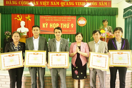 Ủy ban MTTQ Việt Nam huyện Hiệp Hòa khóa XX, nhiệm kỳ 2014- 2019 tổ chức kỳ họp thứ 9